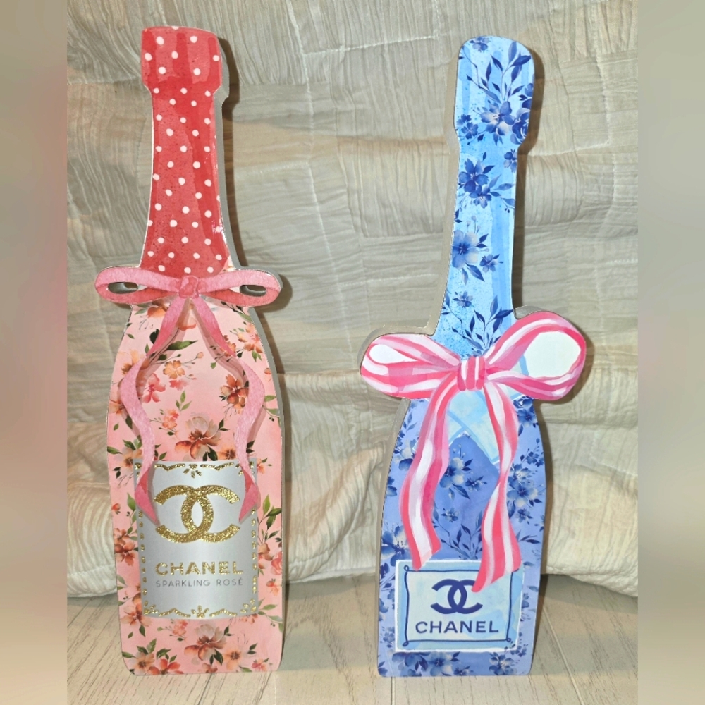 Wooden Novelty Designer Art Blue Floral Decorative Bottle